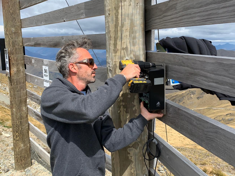 Van Walt About Image 4